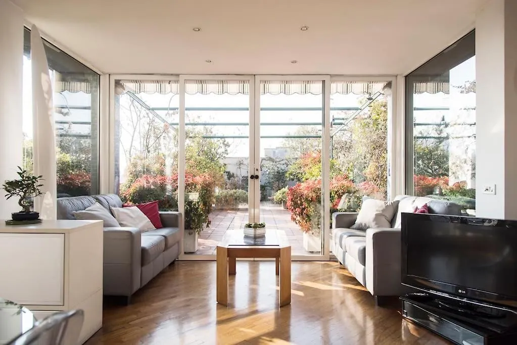 Design District Youhosty - Via Savona Apartment Milan 0*,