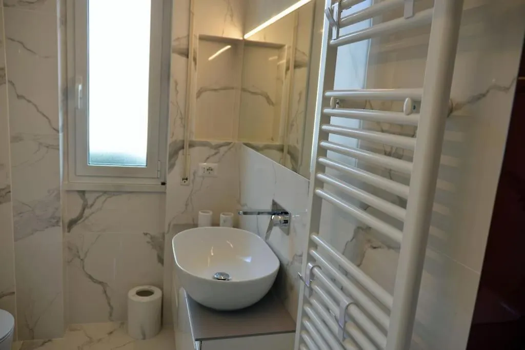 Design District Youhosty - Via Savona Apartment Milan 0*,  Italy
