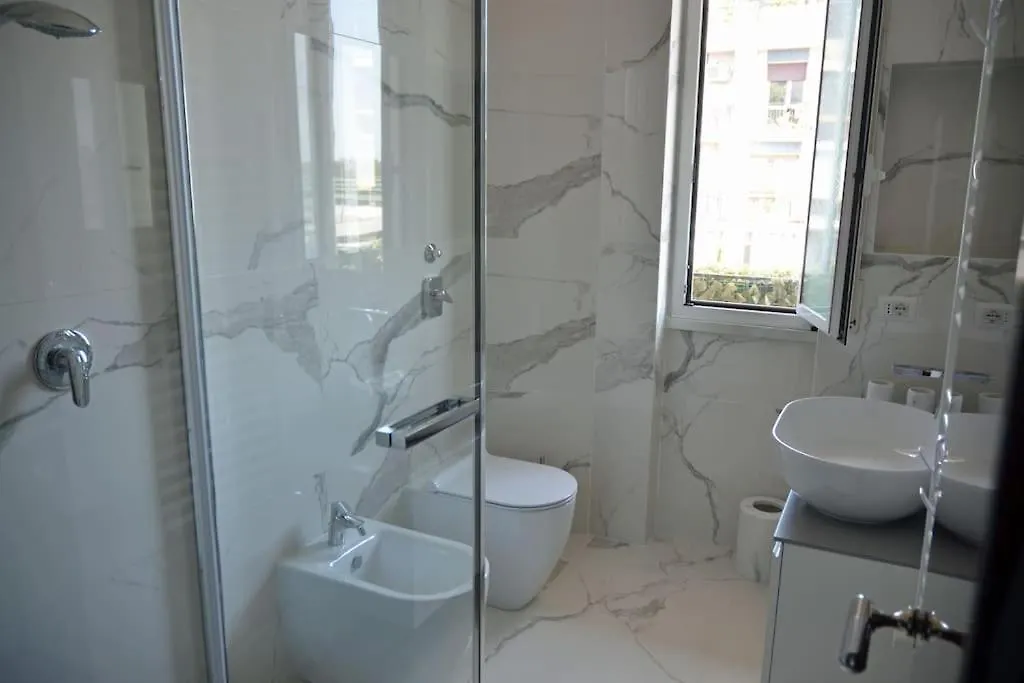 Design District Youhosty - Via Savona Apartment Milan